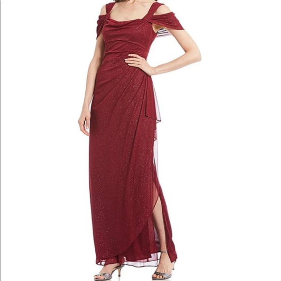 Glitter Mesh Square Neck Cold Shoulder Cap Sleeve Side Slit Ruched Gown - Picture 4 of 4